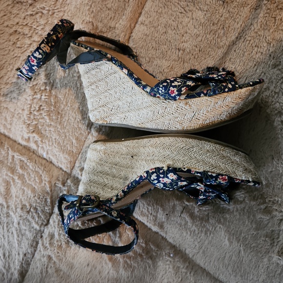 MIA Size 10 Blue Floral Strappy Tan Espadrille Wedge - Picture 4 of 8